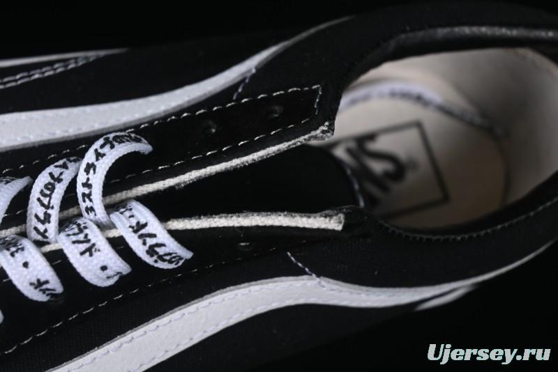 Vans Premium Old Skool Classic Black & White Low-Top Skate Shoes - VN000ZD4Y28