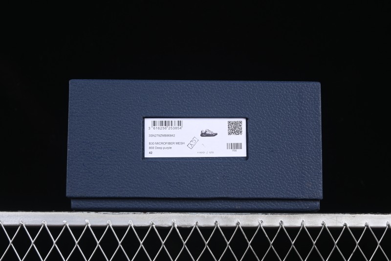 Dior B30 Sneakers with Reflective CD30 Logo and Lightweight Rubber Sole - CD30