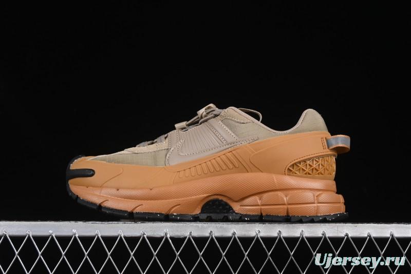 Nike Zoom Vomero 5 Retro Marathon Running Shoes with Thick Cushioned Sole and TPU Heel Support - HQ2181-200