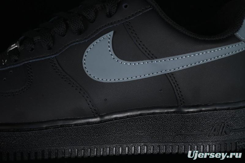 Nike Air Force 1 '07 Low Casual Sneakers with Full-Length Air Cushion - FJ4146-003