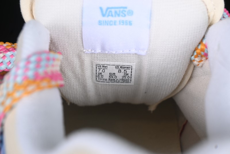 Vans Knu Skool Low-Top Retro Casual Vulcanized Sneakers - VN000CS00DX