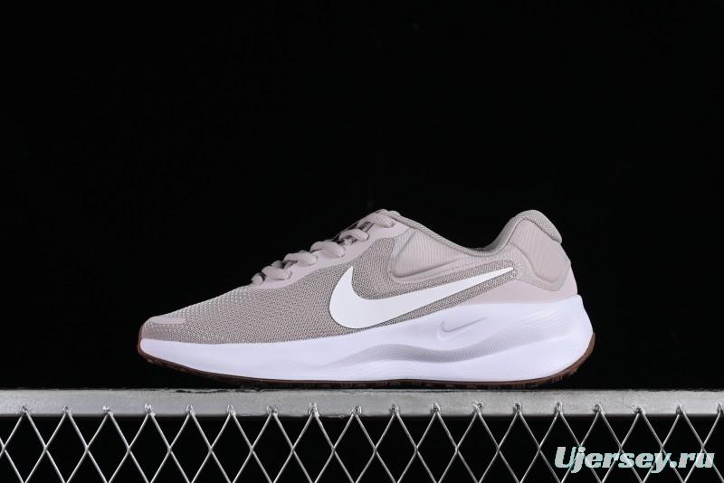 Nike Revolution 7 Wide Low-Top Running Shoes with Breathable Mesh and Durable Cushioning - FB2208-007