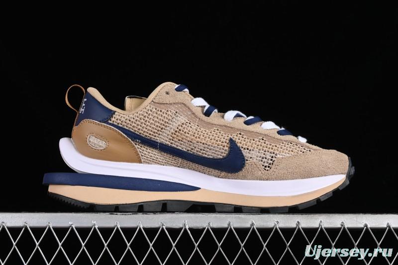 Nike Sacai VaporWaffle 3.0 Deconstructed Running Shoes with Layered Sole - CV1363-102