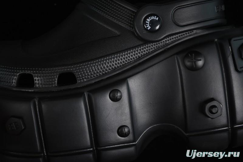 Balenciaga Hardcrocs Slide EVA Round-Toe Ultra Thick Sole Clog Sandals - W1S8N1010