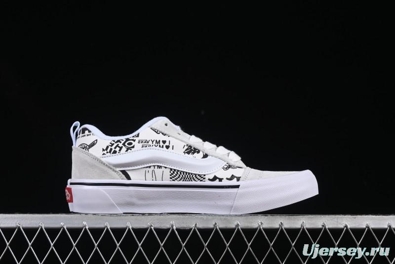 Vans Knu Skool Low-Top Retro Chunky Sneakers with Oversized Logo - VN000CS0239