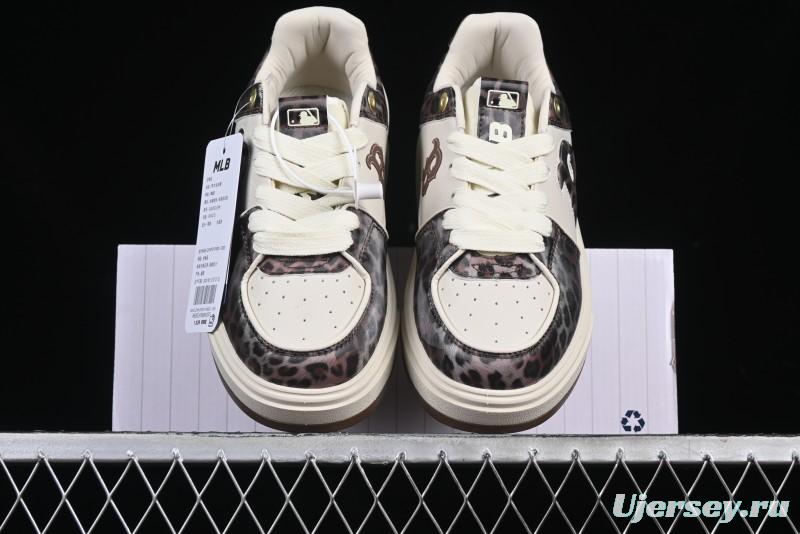 New York Yankees Chunky Liner Lux Leopard Thick Sole Casual Running Shoes - 3ASXCLE4N43BGS