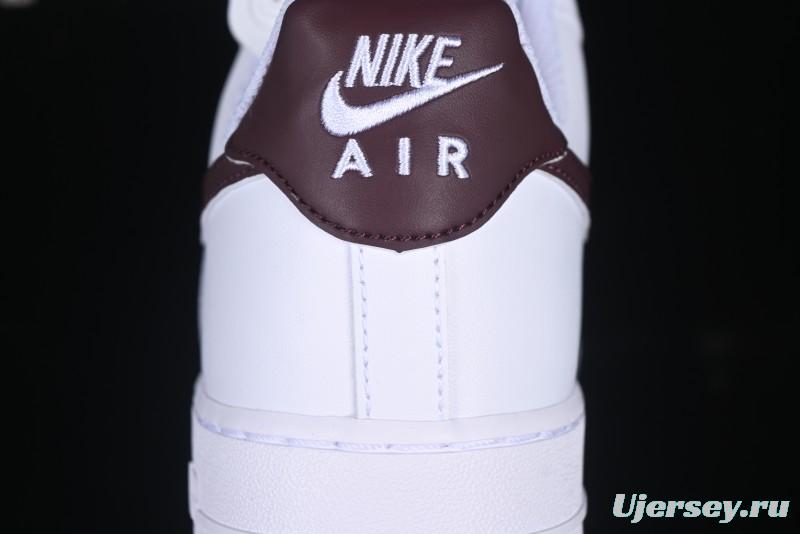 Nike Air Force 1 '07 Low Casual Sneakers with Full-Length Air Cushion - FJ4146-112