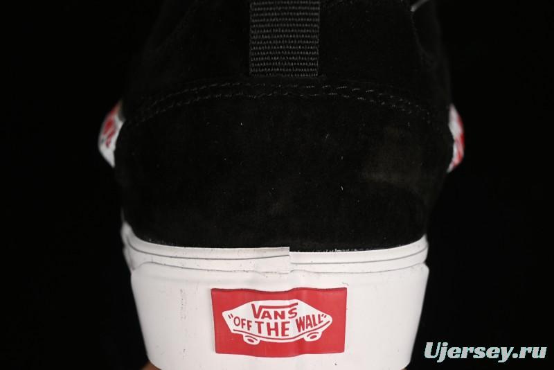 Vans Classics Knu Skool Retro Sneakers with Embroidered Graffiti Design and Thick Tongue - VN000CS00ZB