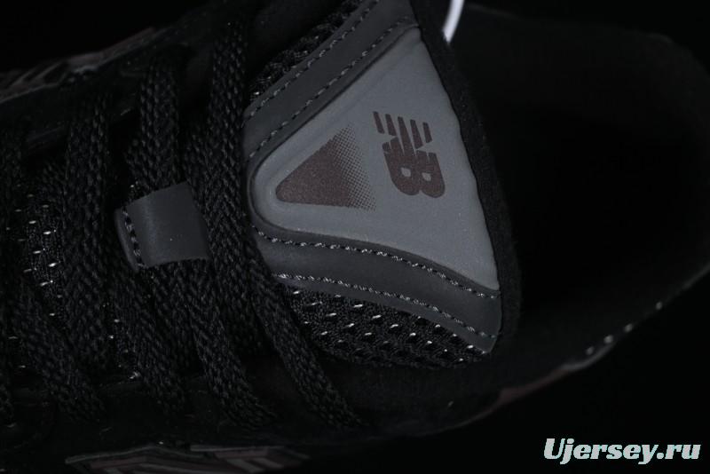 New Balance 2010 Series Retro Casual Running Shoes with Soft Suede and Nylon Mesh - M2010RN