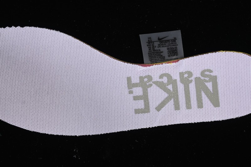 Nike Sacai VaporWaffle 3.0 Deconstructed High-Top Sneakers with Layered Sole - DD1875-108