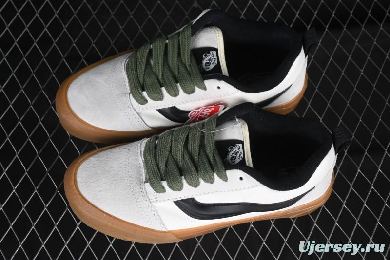Vans Knu Skool Low-Top Retro Casual Vulcanized Sneakers - VN000CP50VM