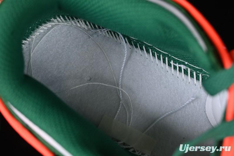 Off-White x Futura x Nike Dunk Low OW Collaboration Sneakers - CT0856-100