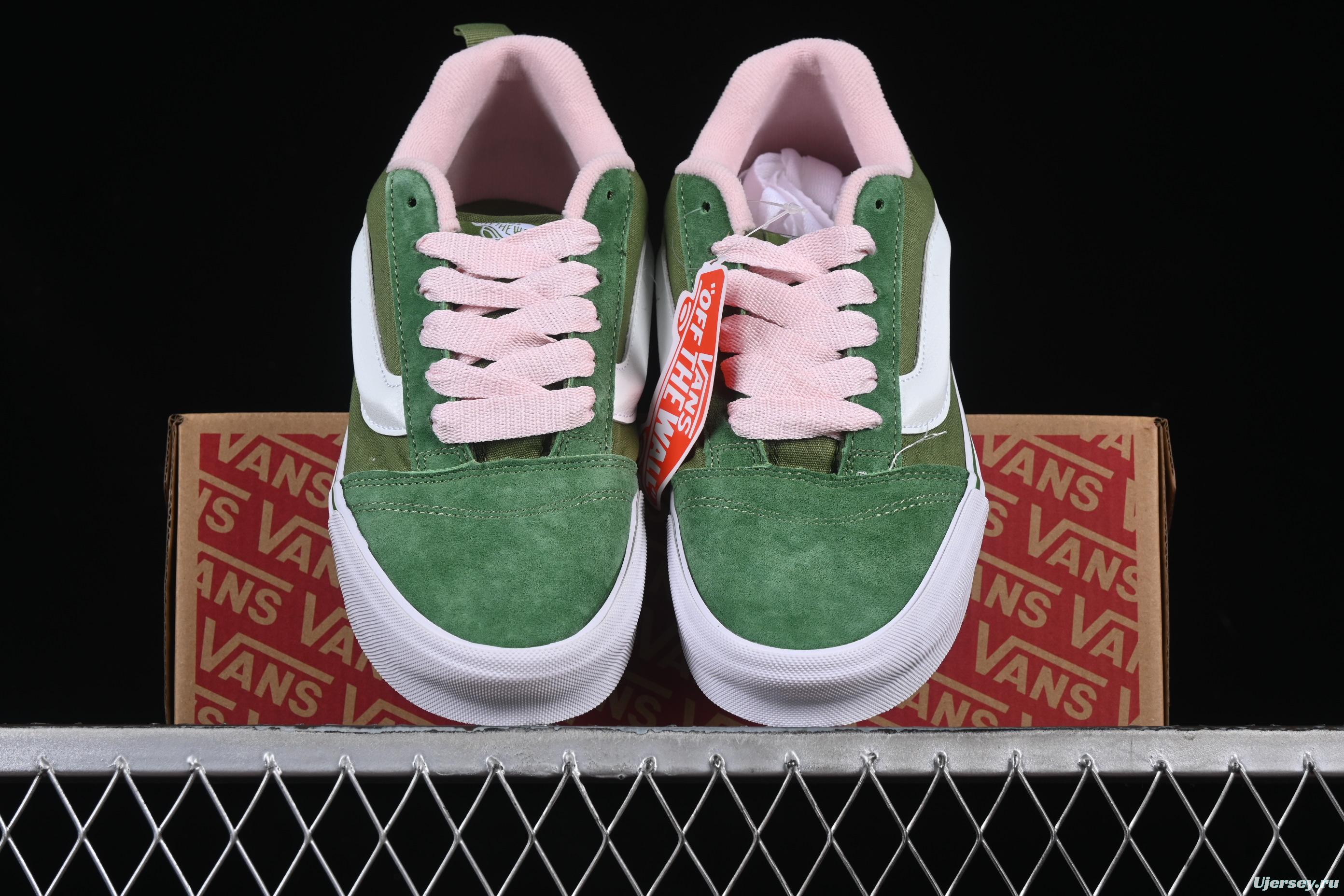 Vans Old Skool Low-Top Sneakers - Forest Green & Pink Accents