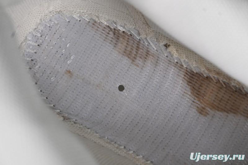 Converse Chuck 70 High Top Sneakers with Star Patch and Thick Sole - 581672C