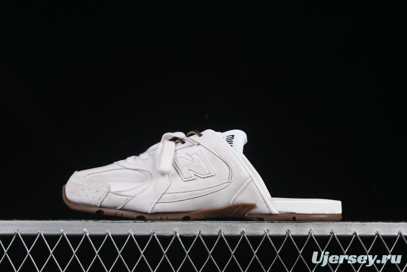 Miu Miu x New Balance 530 Deconstructed Low-Top Retro Sneakers with Dual Lace Design - AJD4