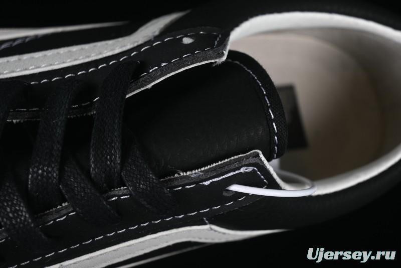 Vans Old Skool 36 Low-Top Retro Skate Shoes - VN000D57BLK