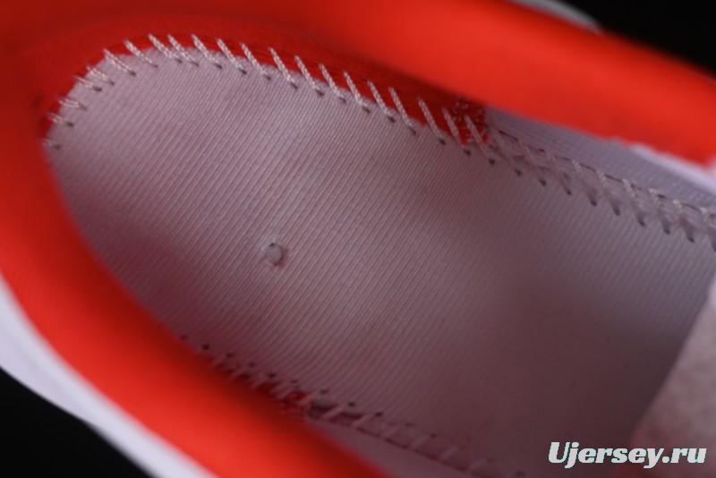 Nike Zoom Fly 6 Lightweight Responsive Running Shoes with Flyknit and Carbon Fiber Plate - HQ3498-100