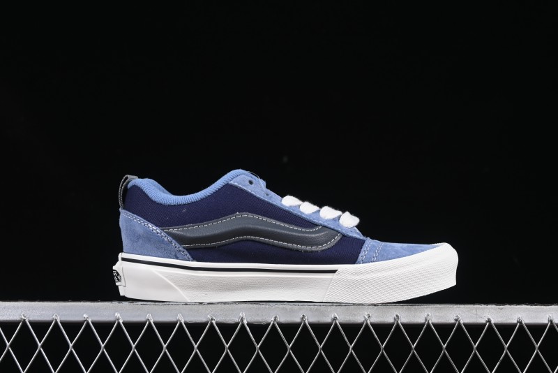Vans Knu Skool Low-Top Retro Chunky Sneakers - VN0009QCBLK