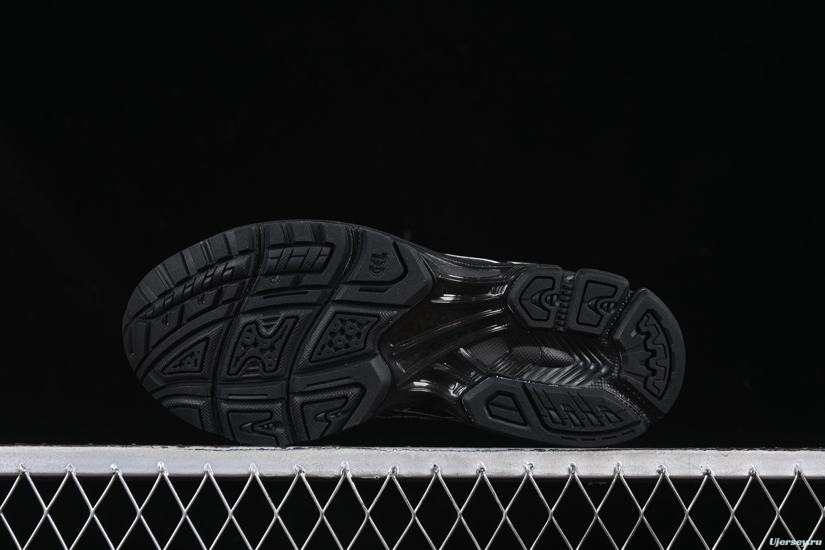 Asics Gel-Kinsei OG Black/White Running Shoes
