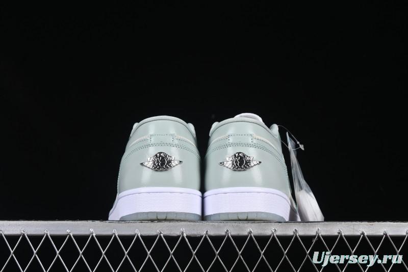 Nike Air Jordan 1 Low SE "Mint & Cream" - Sleek and Stylish Casual Sneakers