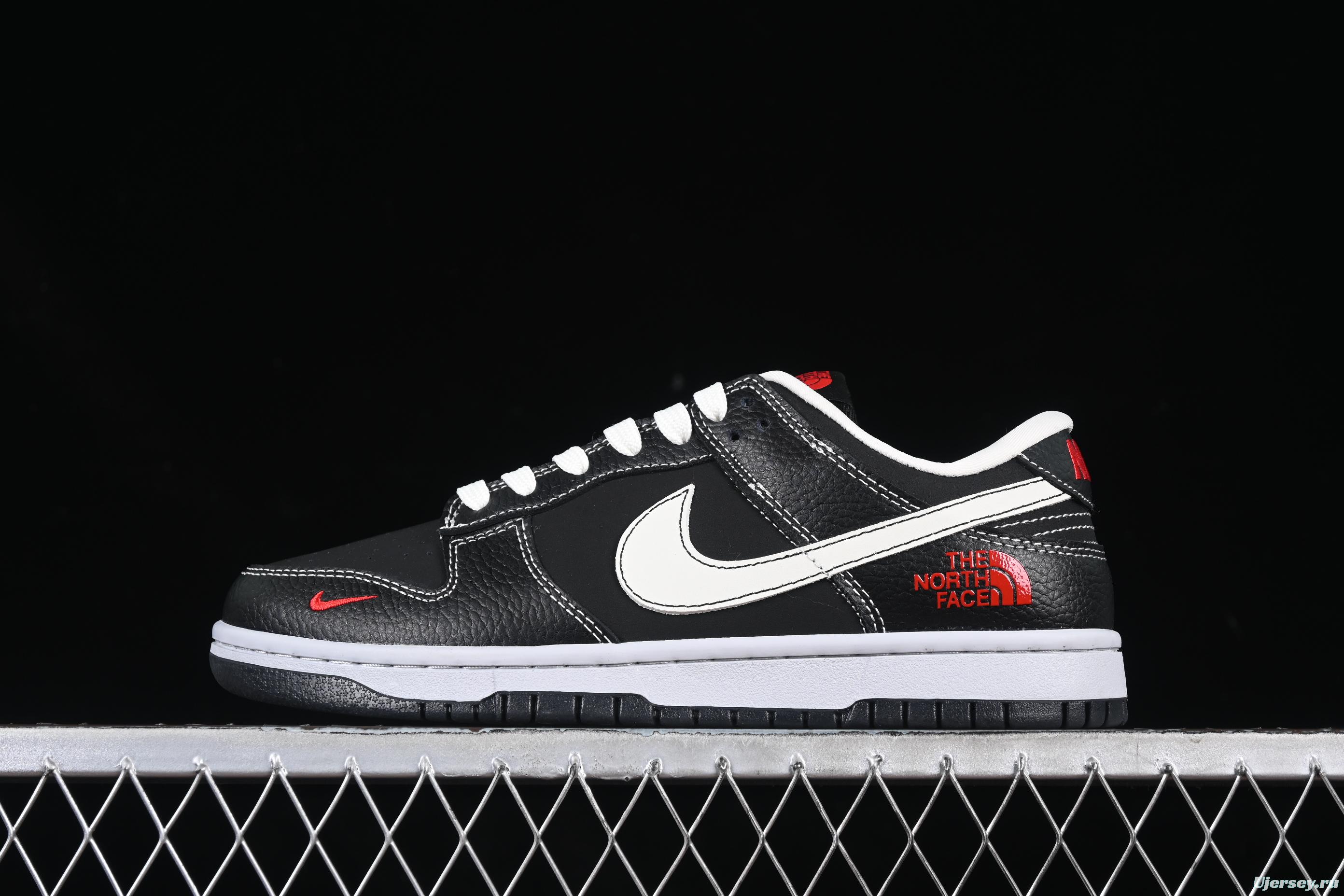 Nike SB Dunk Low The North Face Collaboration Black White Anniversary Custom Low-Top Casual Sneakers - SC9207-403