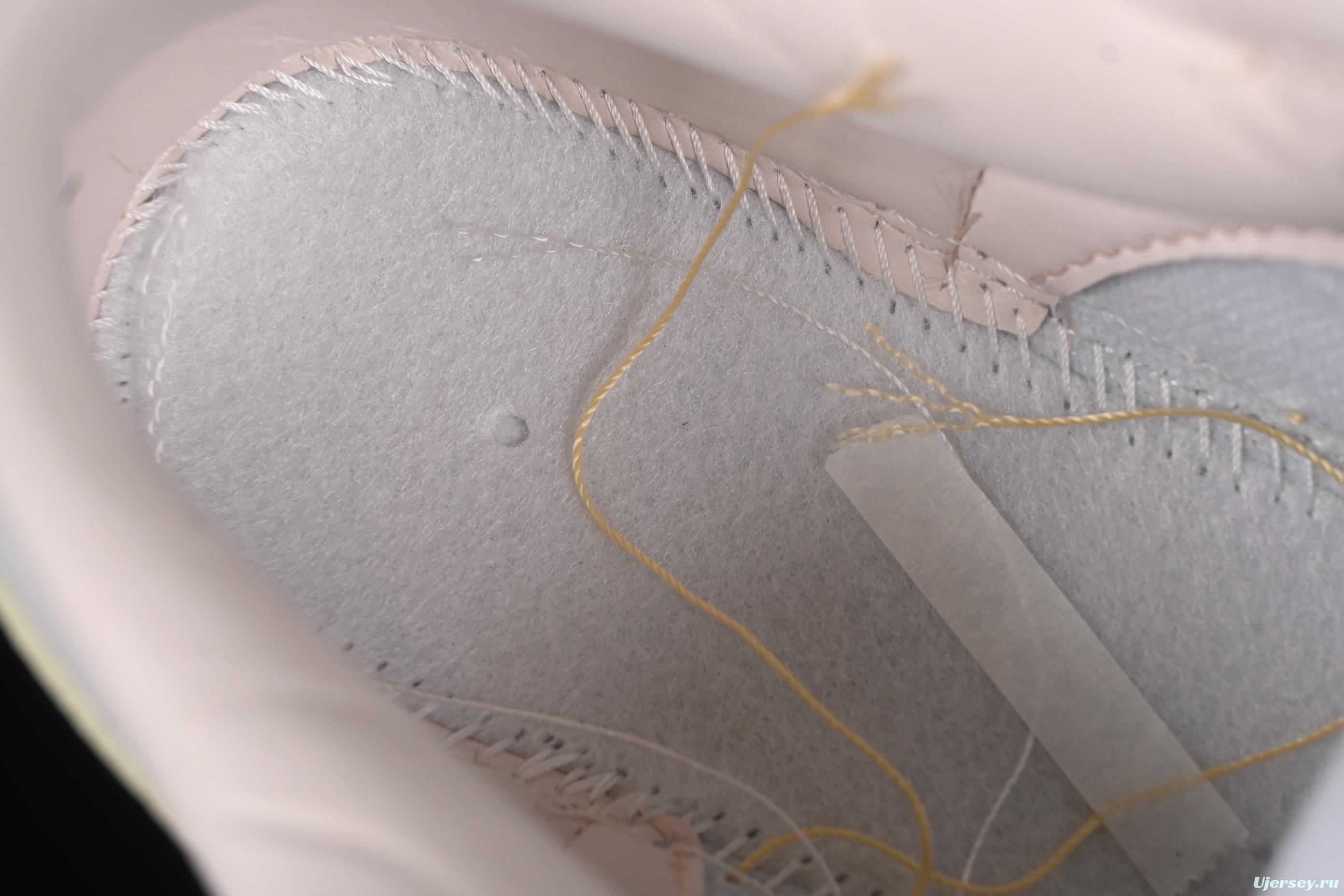 Nike SB Dunk Low White Light Pink SB Low-Top Casual Skate Shoes - FB7901-601