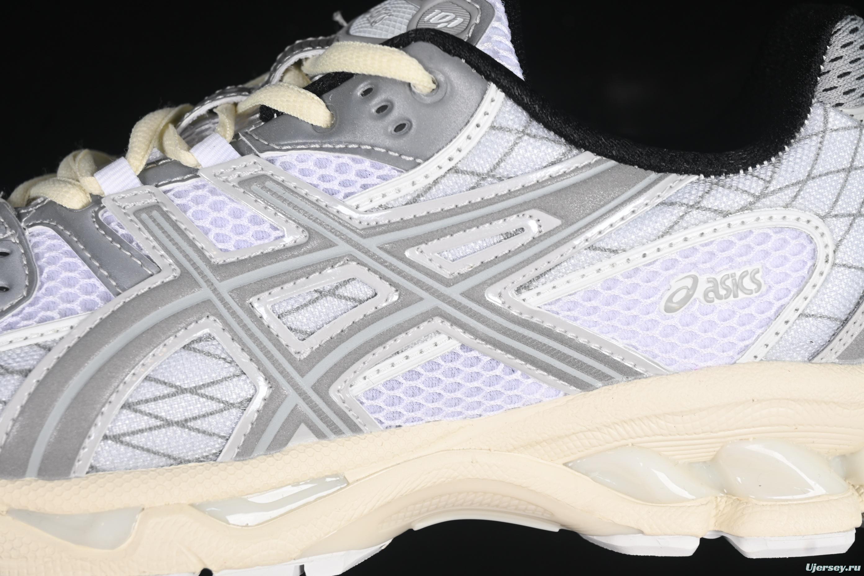 Asics Gel-Nimbus 10.1 Retro Breathable Casual Shoes with Cushioning for Men - 1203A673-100