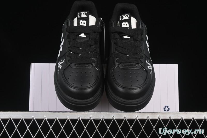 New York Yankees MLB Chunky Liner Custom Platform Sneakers - 3ASXCA12N50WHS