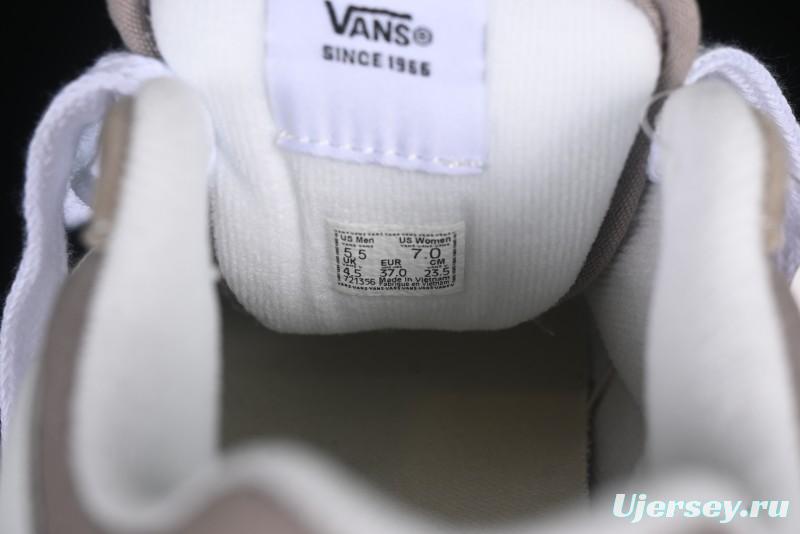 Vans Knu Skool Low-Top Retro Chunky Sneakers - VN000D6ZH2B