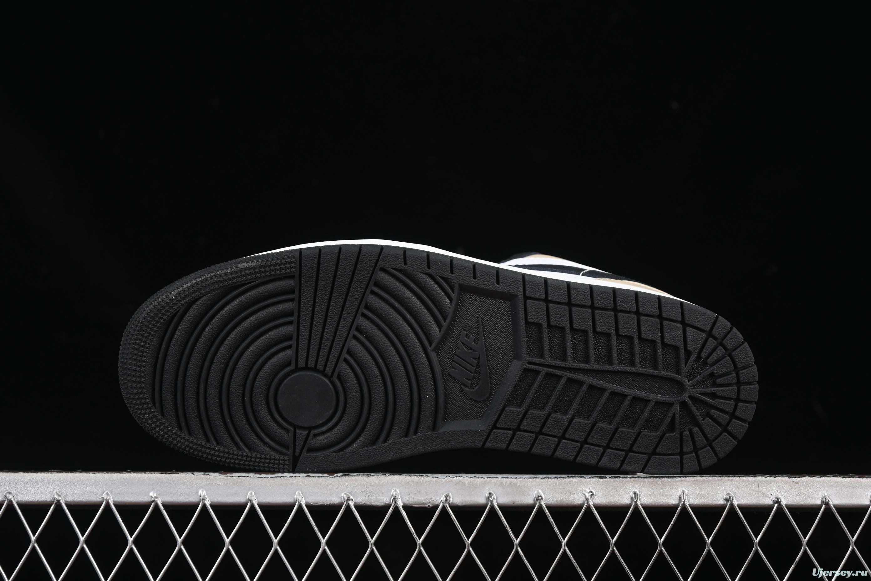 Nike Air Jordan 1 Low Retro Casual Sneakers in Cream White - 553558-153