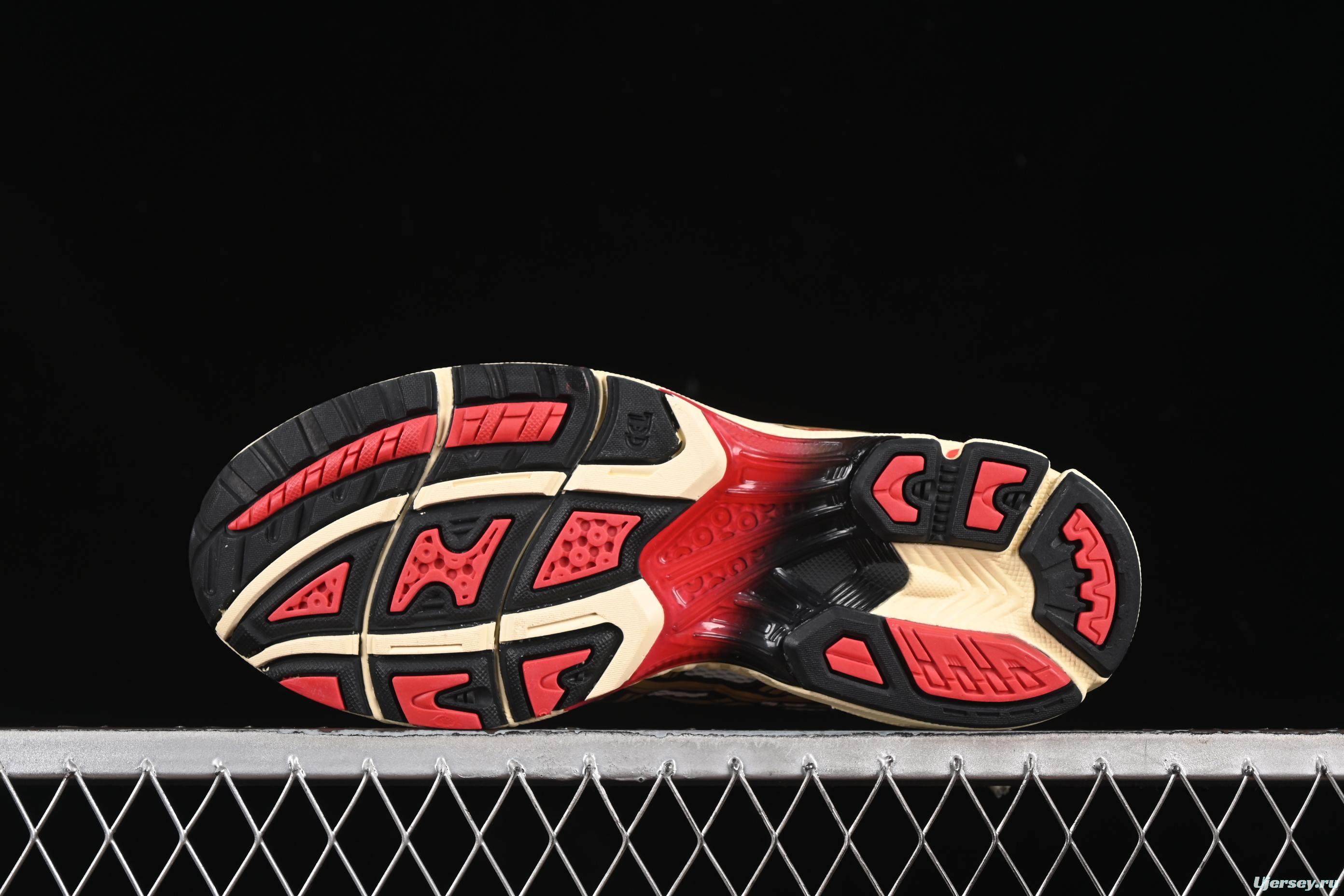 Asics Gel-Kayano 14 Running Shoes with Engineered Elastic Double-Layer Recycled Knit Upper and 3D Visible GEL Cushioning - 1203A692-100