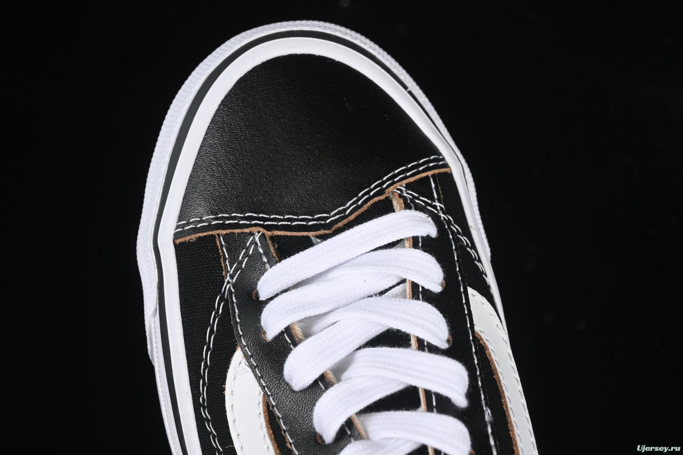 Vans Old Skool 36 Vibram Low-Top Retro Skate Shoes - VN000D2GBA2