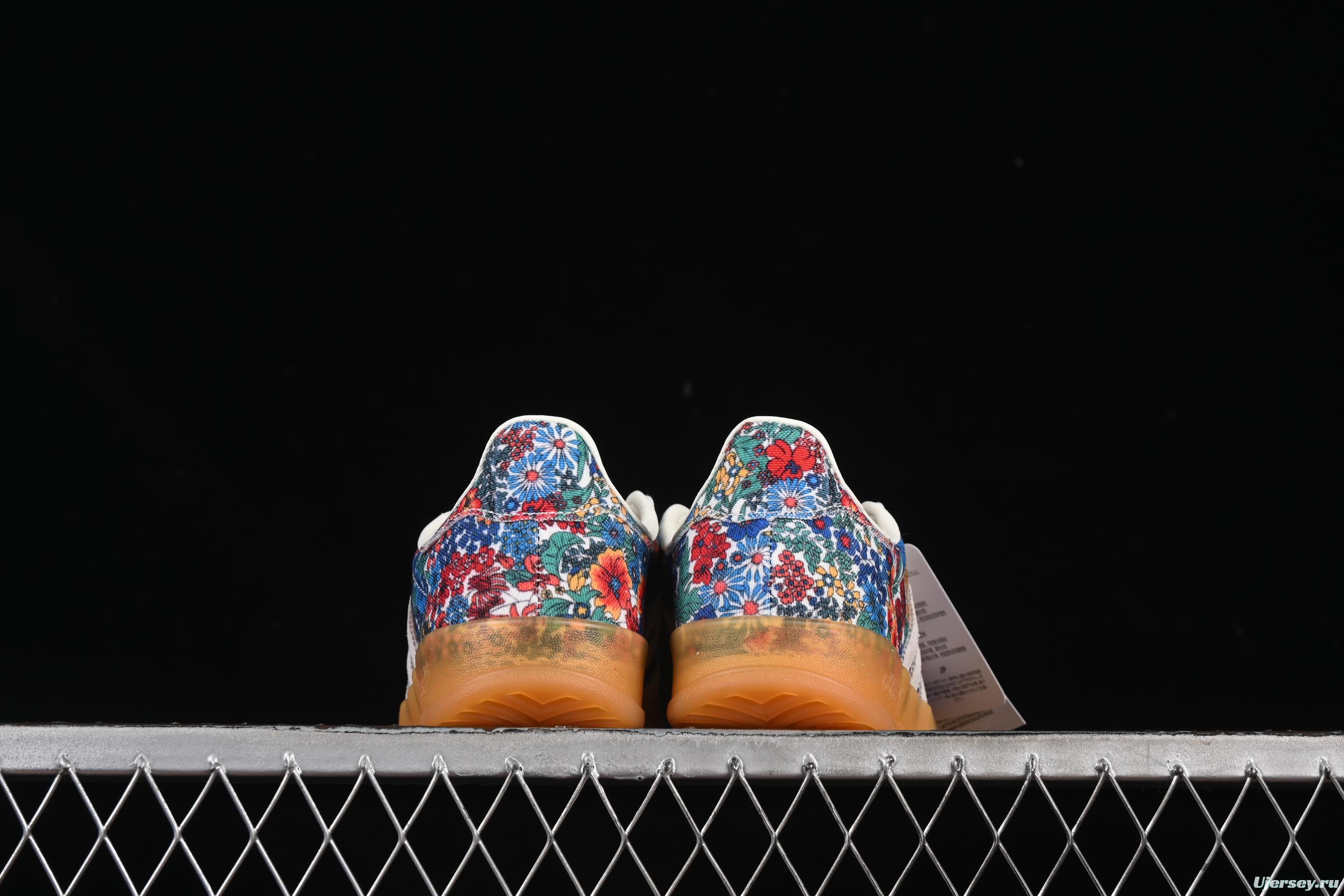 Adidas Originals Gazelle Indoor Retro Casual Sneakers with Anti-Slip and Durable Design - JP5309