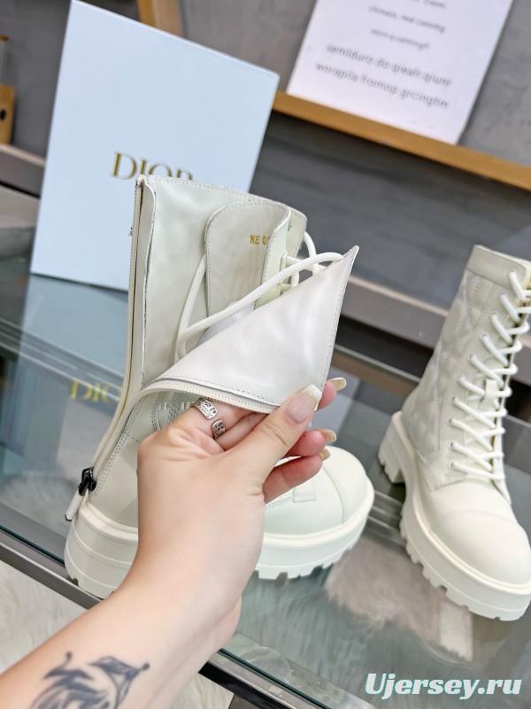 2024 Women Dior white leather boots MJ00430