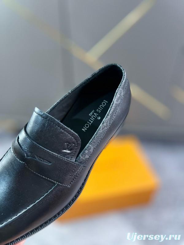 2024 Men Louis Vuitton Black Leather Loafer MJ00290