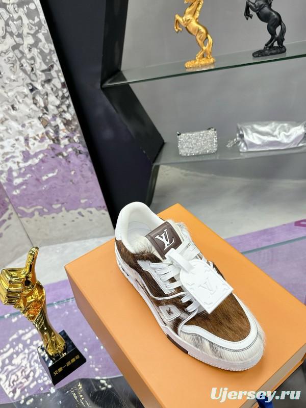 2024 Unisex Louis Vuitton Brown White Leather Calf Hair Plimsolls LV Trainer Maxi MJ00400