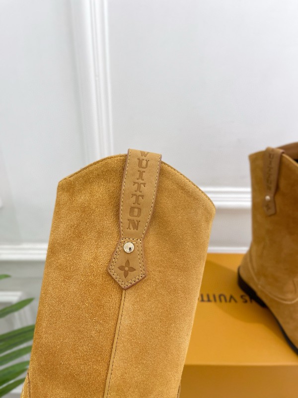 2024 Women Louis Vuitton Brown Suede Leather Boots MJ00440(F)