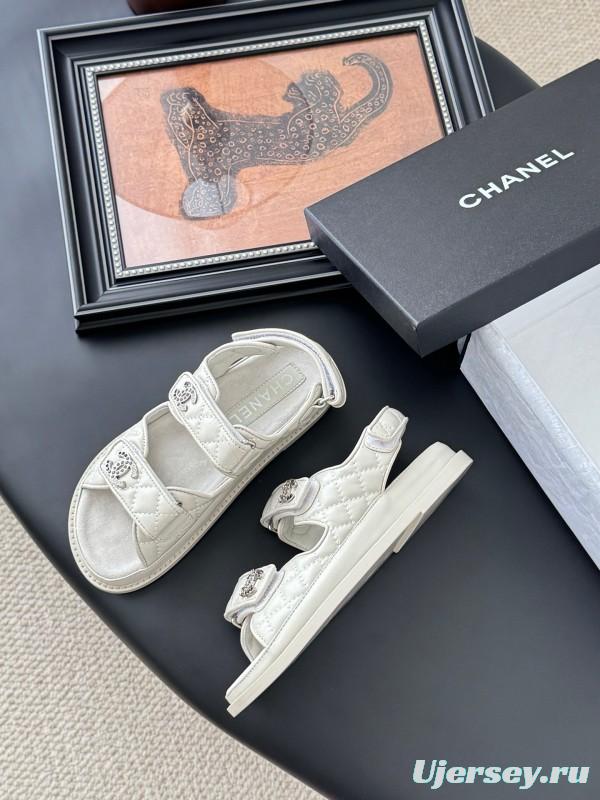 2025 Women Chanel White Leather Sandals LY00320