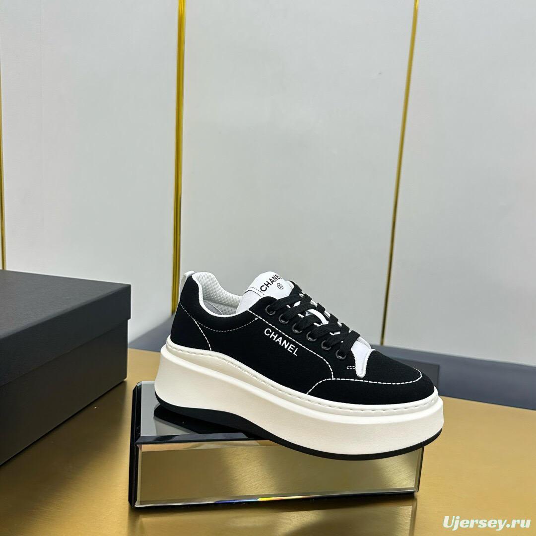 2025 Women Chanel Black White Leather Sneakers