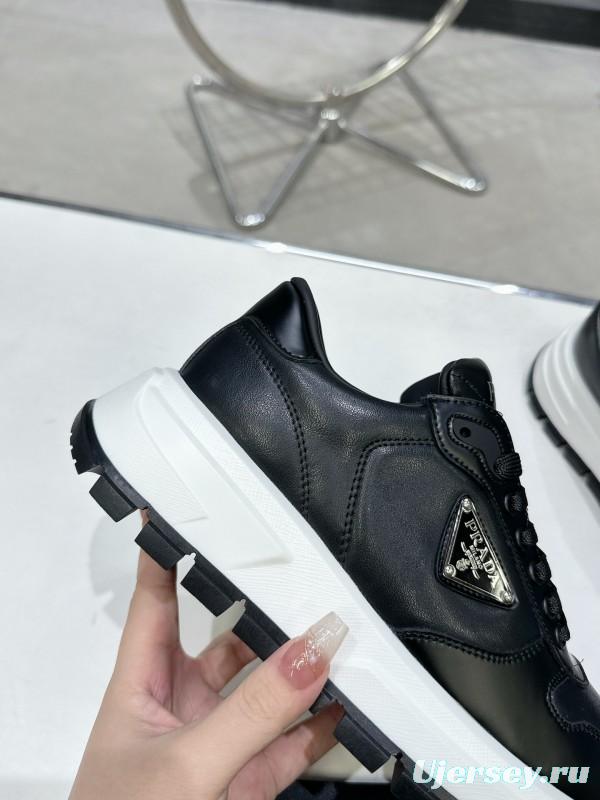 2025 Unisex Prada Black Leather Sneakers KFY00310