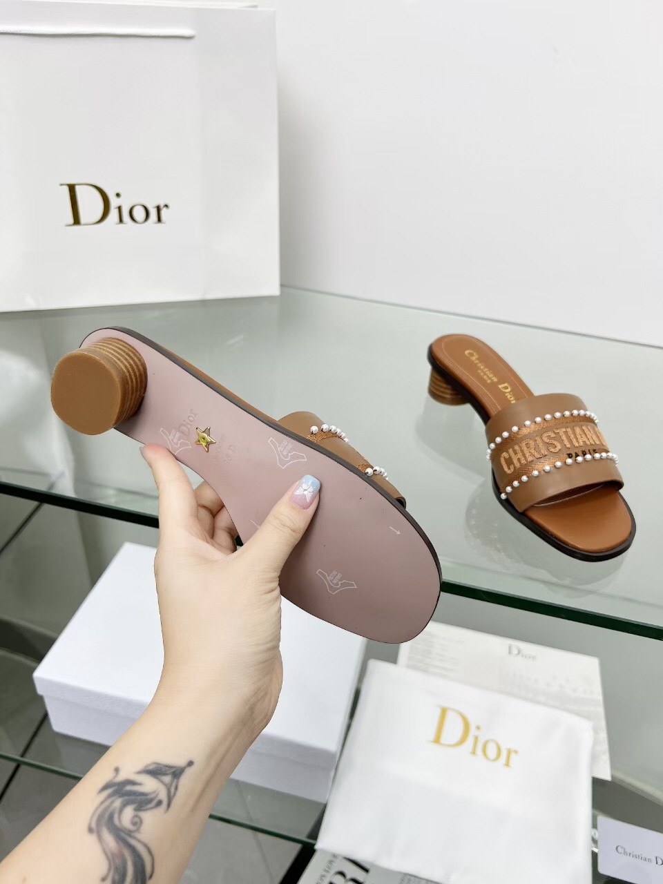 2025 Women Dior Brown Leather Mule Beaded LY00210