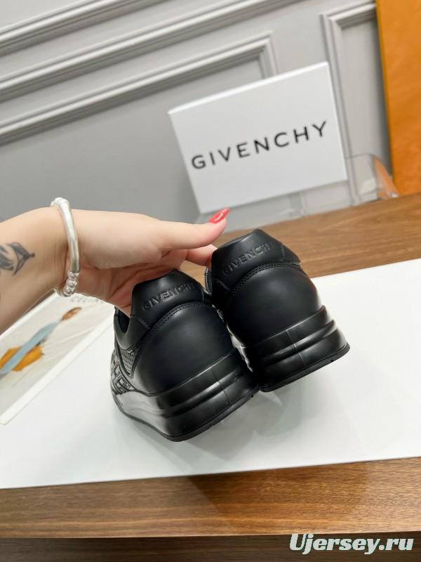 2024 Men Givenchy Black Leather Sneakers MJ00380