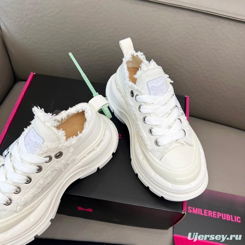 2025 Unisex Smile Republic White Canvas Thick Sole Casual Sneakers Frayed Edge LY00291