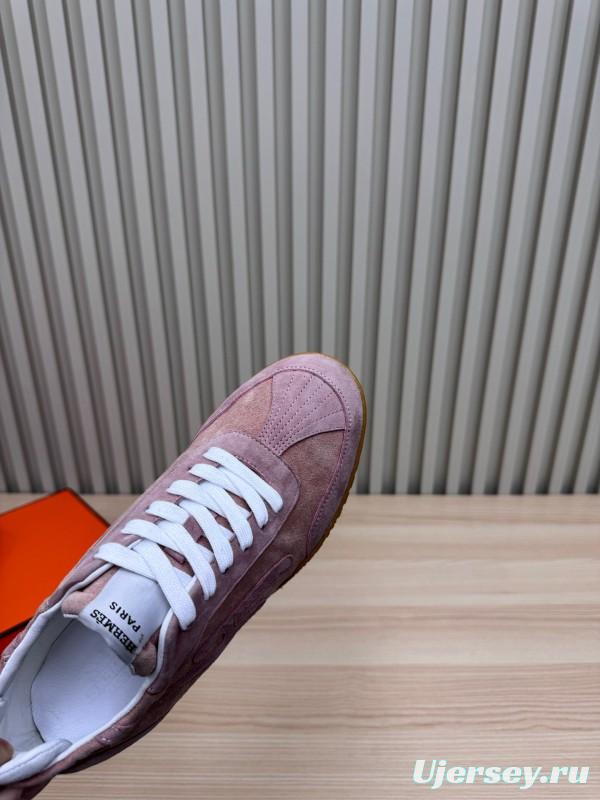 2025 Women Hermès Pink Suede Sneakers KFY00300