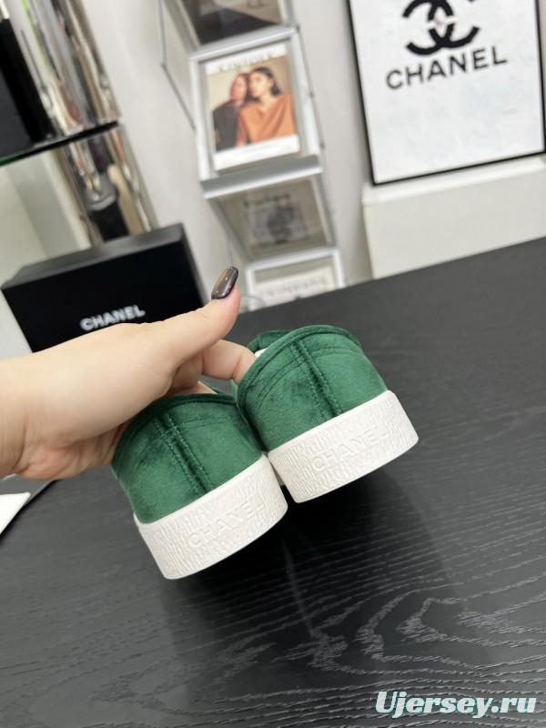 2025 Women Chanel Green Suede Sneakers LY00230