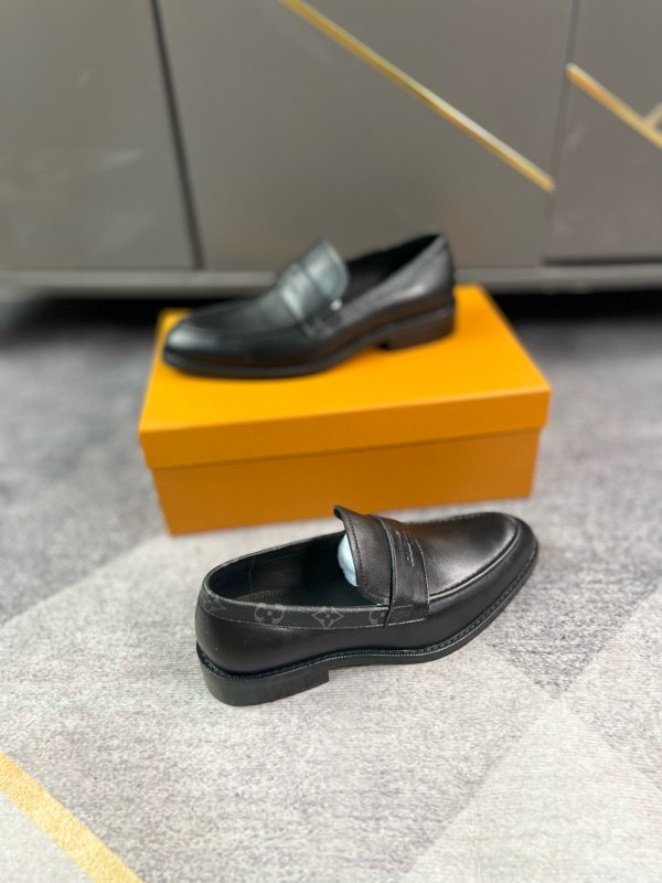 2024 Men Louis Vuitton Black Leather Formal Shoes MJ00290