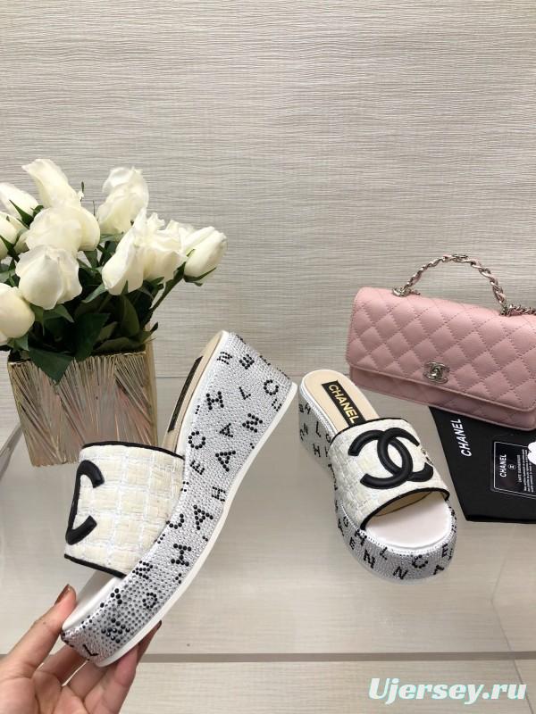 2025 Slippers Chanel White Black Fabric Platform Logo LY00320