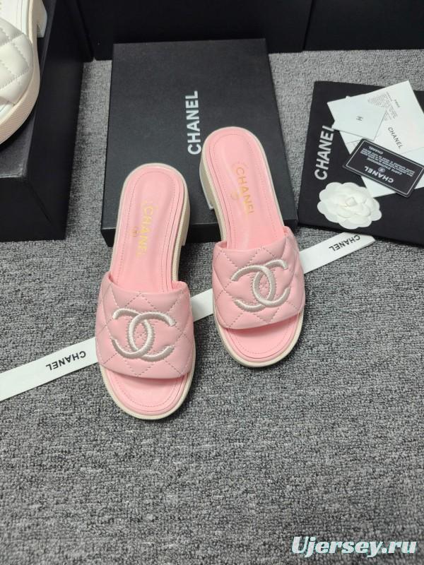 2025 Women Chanel Pink Leather Slippers