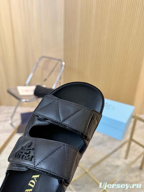 2025 Women Prada Black Leather Slippers