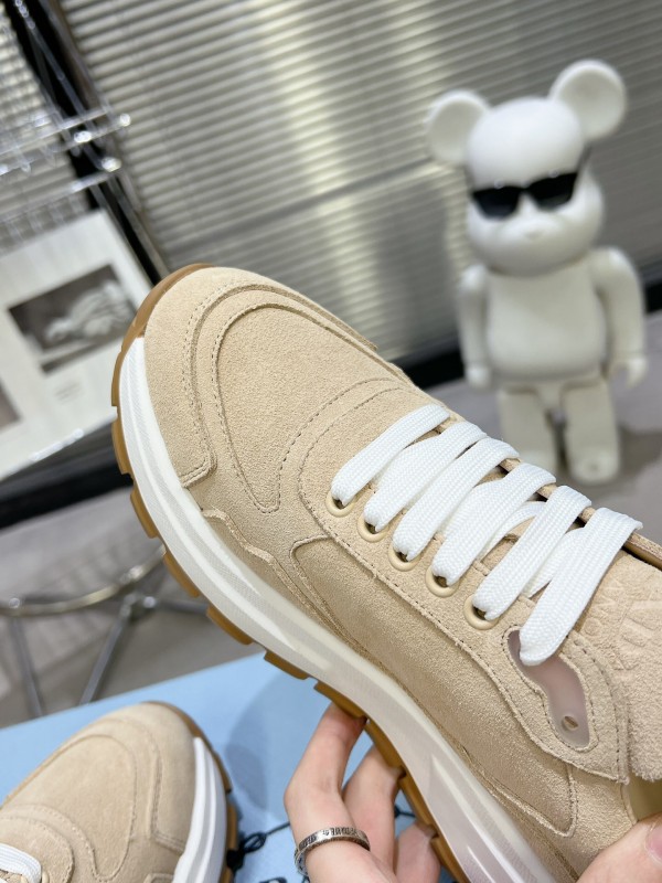 2025 Unisex Prada Beige Suede Leather Sneakers